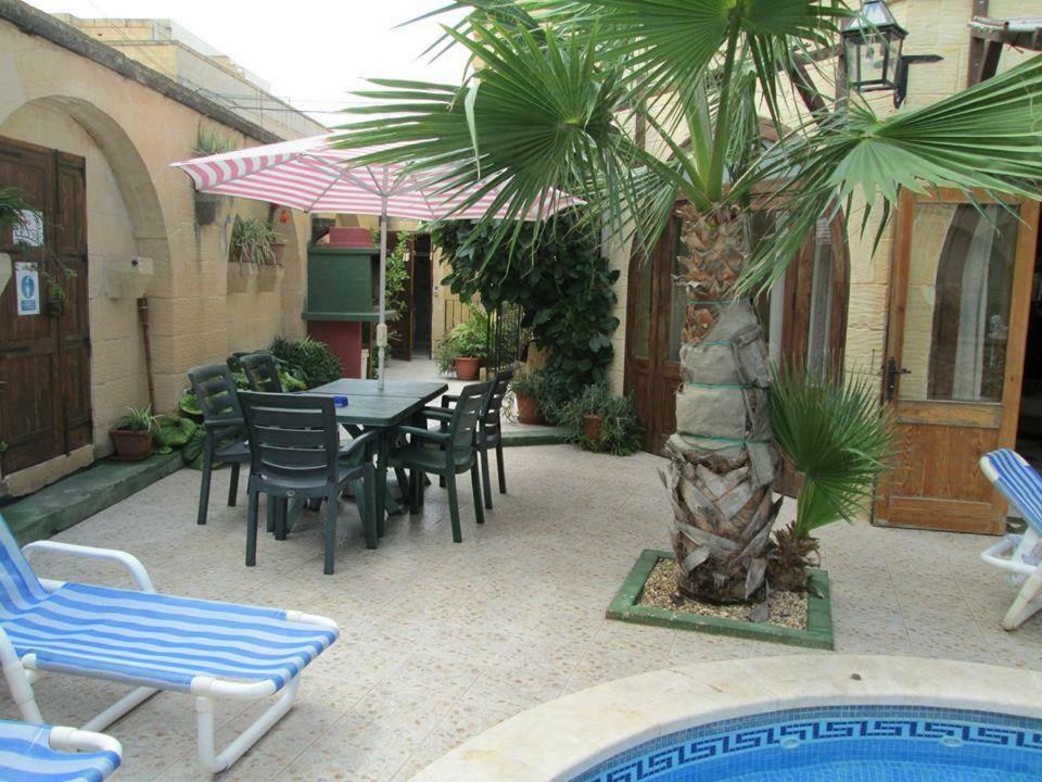 Ta' Nina Holiday Farmhouse With Private Pool In Island Of Gozo Zebbug  Exterior foto